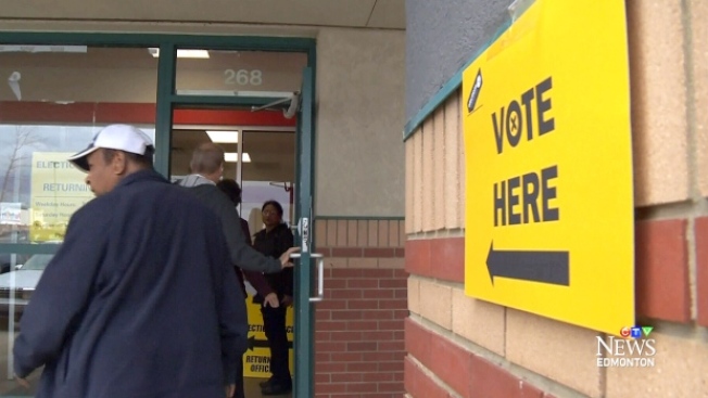 投票站由上午7时至晚上7时开门接受投票。 （CTV）