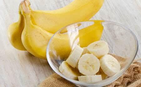 一根香蕉究竟有多厉害？润肠通便、恢复体力，但有两种香蕉不要吃