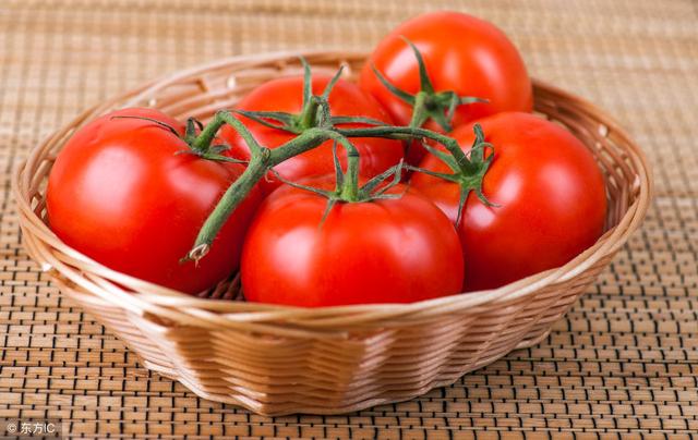 尿酸高，吃西红柿等于“吃毒”？临床医生讲出大实话！
