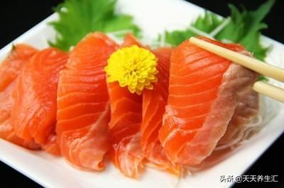 日本人吃生鱼片为什么不怕有寄生虫？看完之后我也不怕了