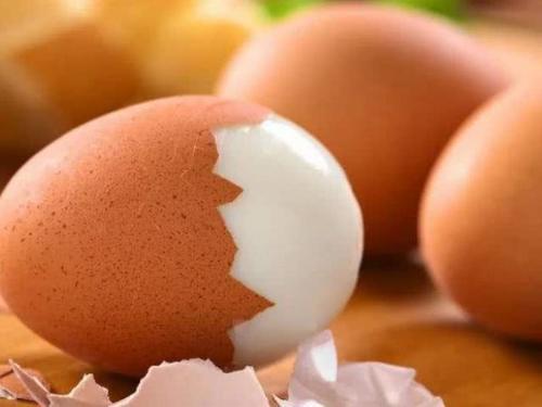 每天早晨空腹吃一个鸡蛋，坚持30天，这几件“好事”会找上你