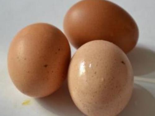 每天早晨空腹吃一个鸡蛋，坚持30天，这几件“好事”会找上你